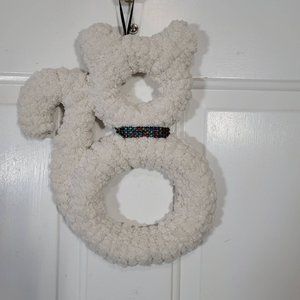 Cream‎ Cat Wreath w/Ribbon Collar & 5 Changeable Seasonal Bows, Kitty Cat Wreath